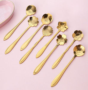 Stainless Steel Flower Spoon Set of 8 Pieces